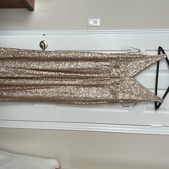 Bridesmaid dress worn once excellent condition - Picture 2 of 5